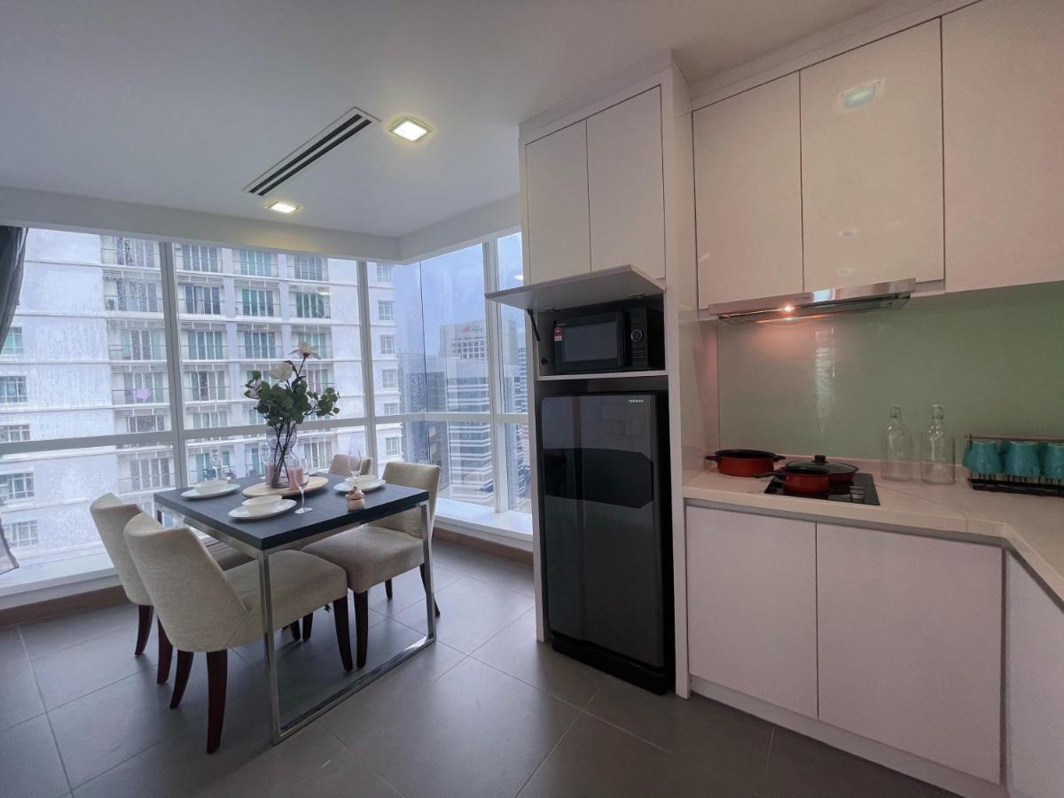 Lux Suites Kl City Pavilion Bukit Bintang With Infinity Pool Kuala Lumpur Ngoại thất bức ảnh
